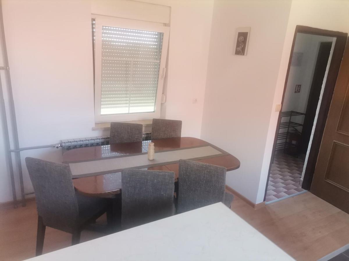 Apartman Sipa Bjelovar Exteriér fotografie